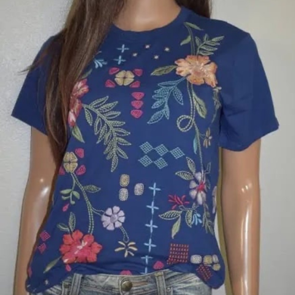NWT Johnny Was Katie crewneck $138 tee PXL